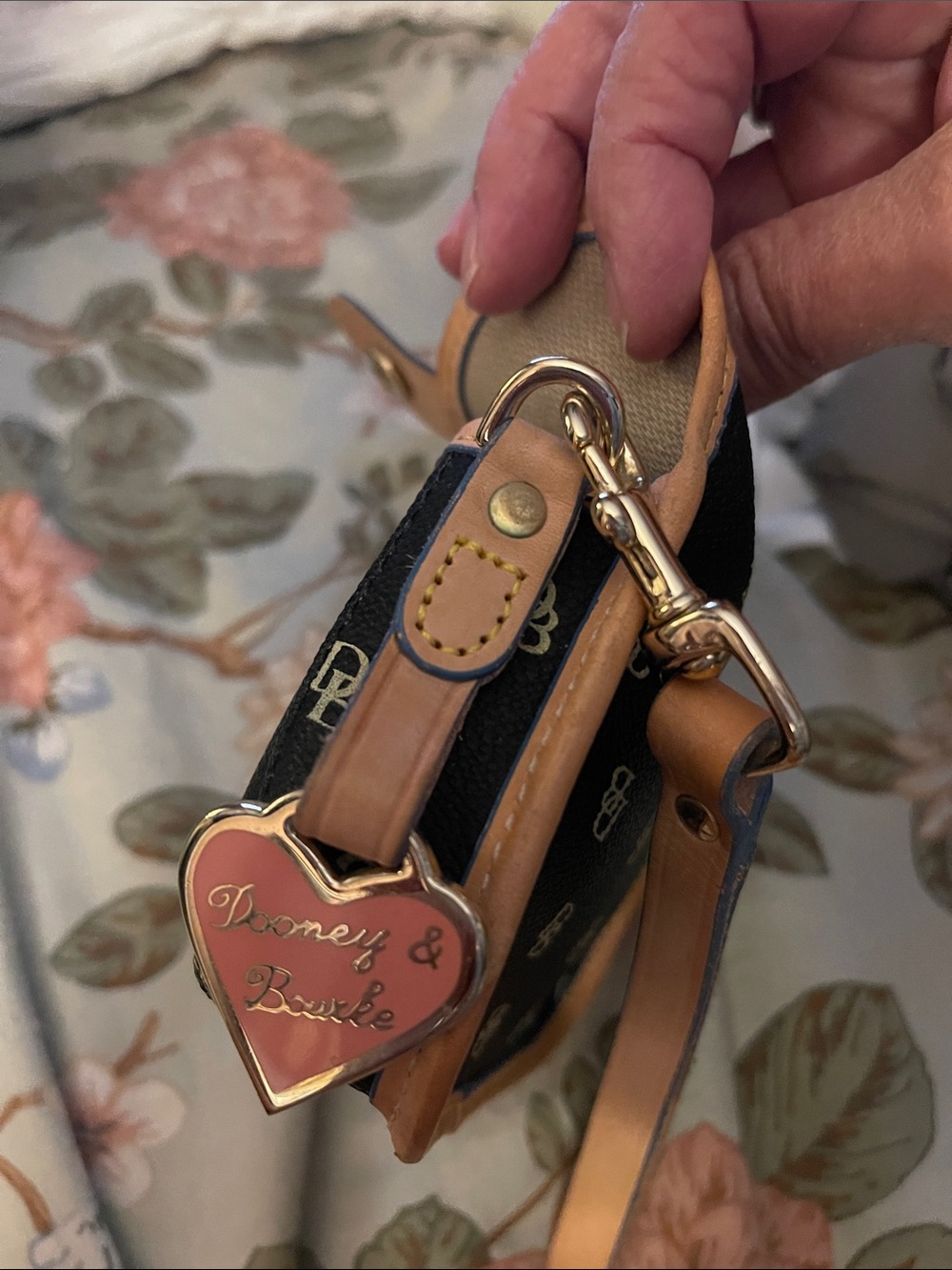 Brand New Dooney and Bourke Monogram Black and Tan Wristlet - Picture 2 of 3